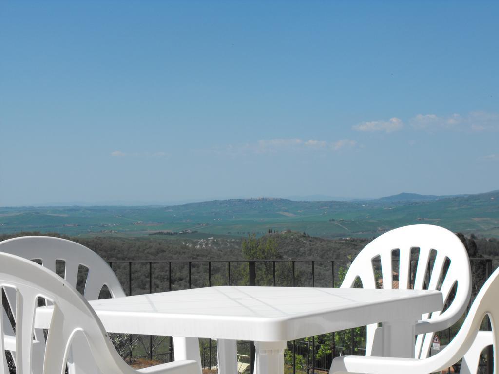 Finestra Della Val D'Orcia Contignano Quarto foto